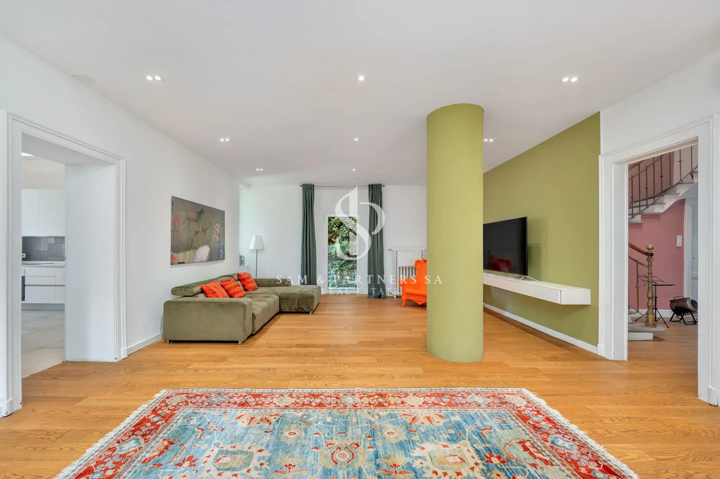 Elegante Liberty-Villa mit Seeblick - Foto 4 von 19