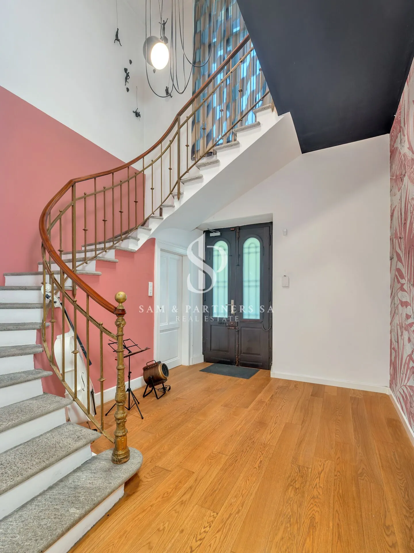 Elegante Liberty-Villa mit Seeblick - Foto 9 von 19
