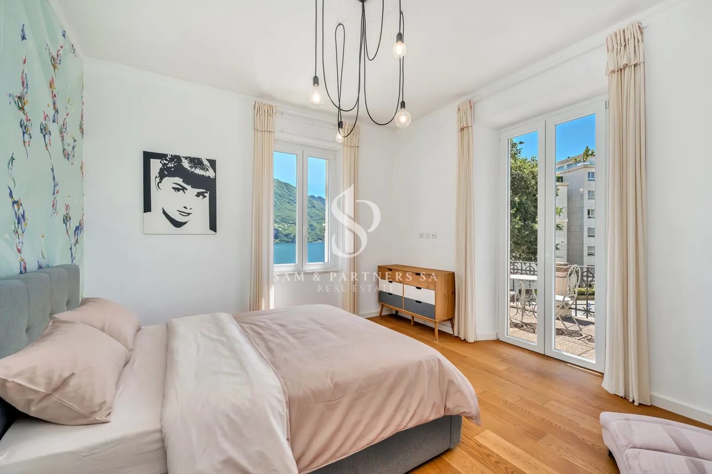 Elegante Liberty-Villa mit Seeblick - Foto 16 von 19