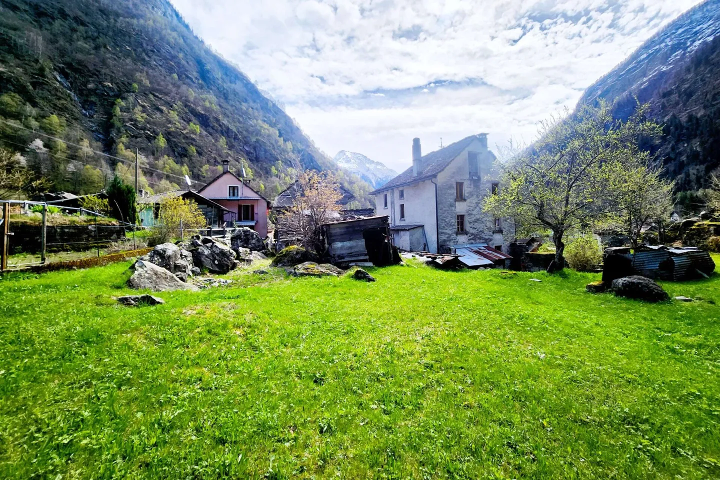 Casa storica con grande terreno annesso - Foto 13 di 13