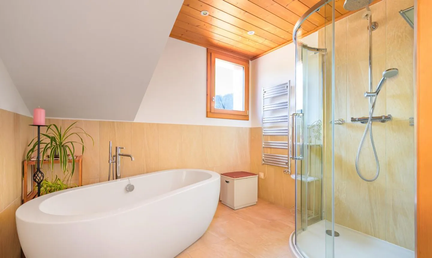 „Der Gute Stern“ - Chalet mit 3 Baugrundstücken - Foto 10 von 11