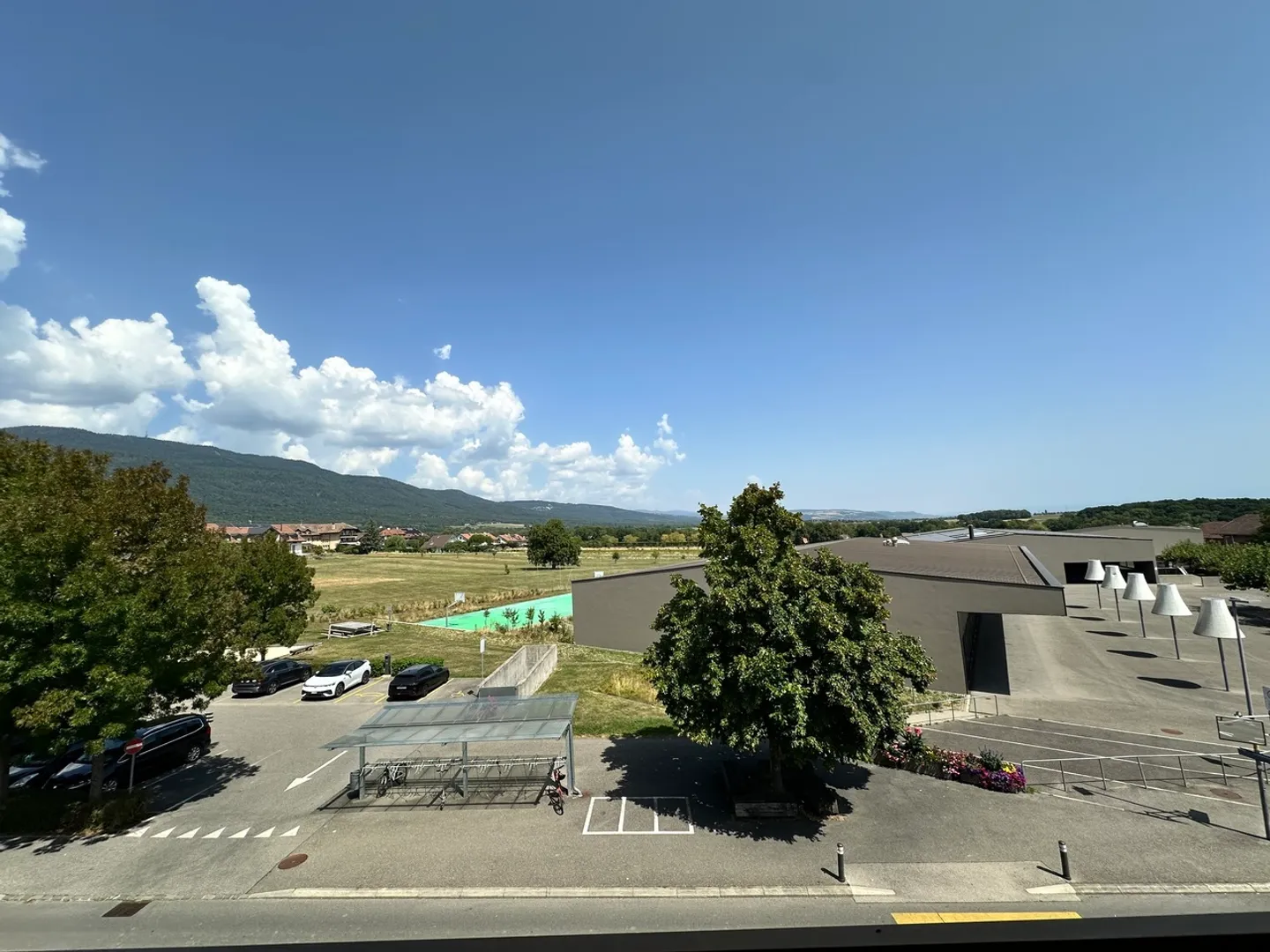 Charmantes Doppelhaushälfte im Zentrum von La Rippe, mit Parkplatz und Keller - Foto 8 von 9