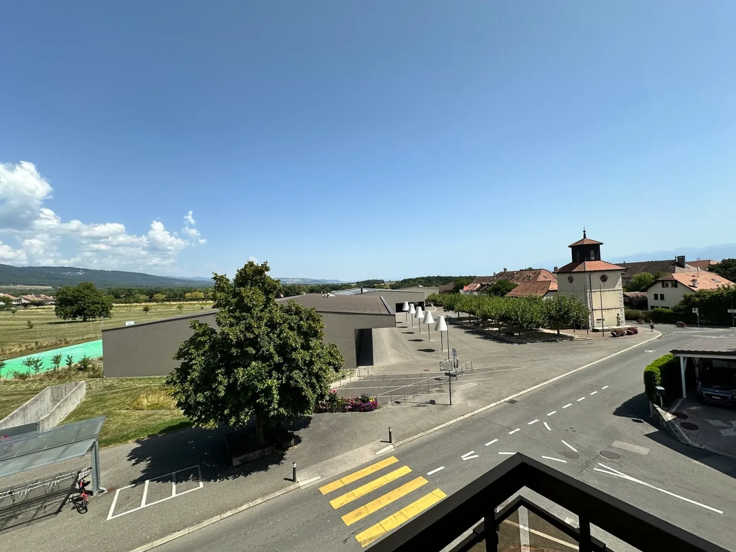 Charmantes Doppelhaushälfte im Zentrum von La Rippe, mit Parkplatz und Keller - Foto 9 von 9