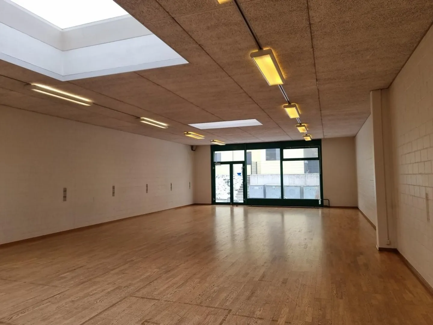 Spazio commerciale - Foto 1 di 7