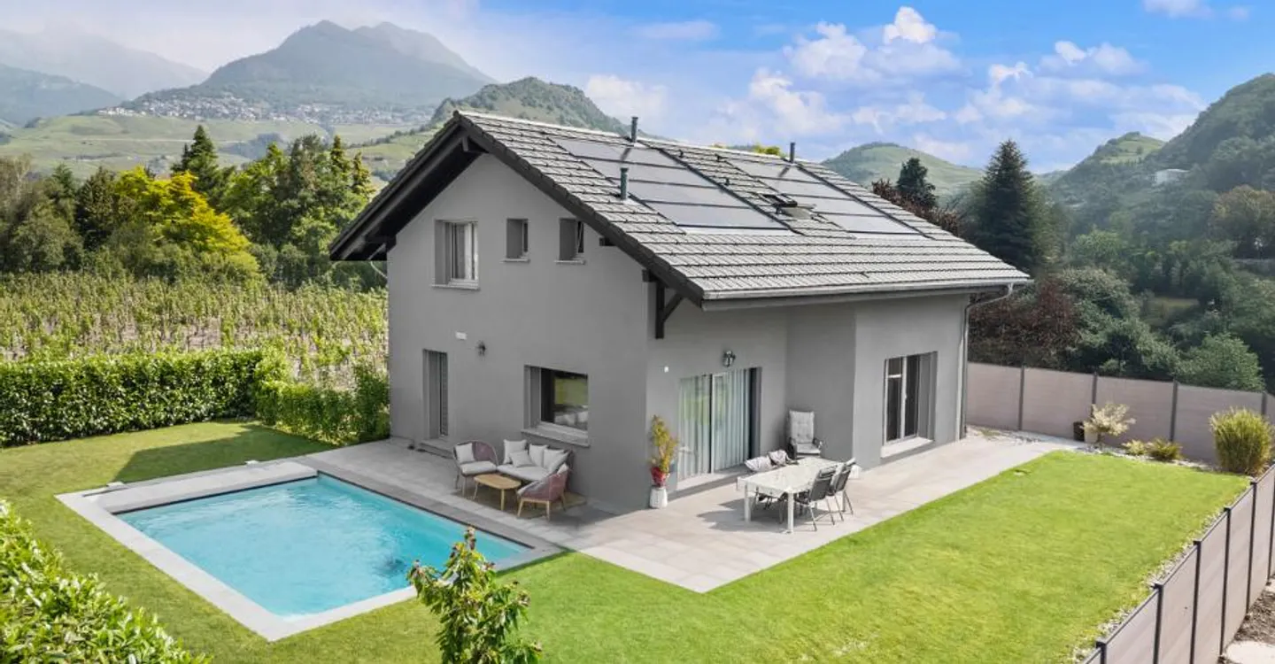 La tua villa individuale di 5,5 stanze a St-George con vista libera e tranquillità - Foto 1 di 9