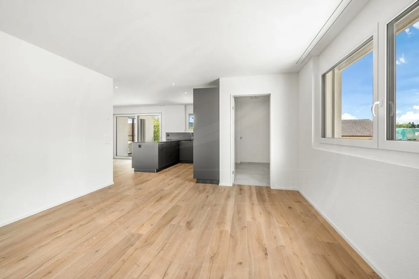 RISERVATO - Luminoso appartamento di 3½ locali con balcone a Seengen, a bassa tassazione: Ora a un prezzo imbattibile - Foto 6 di 14