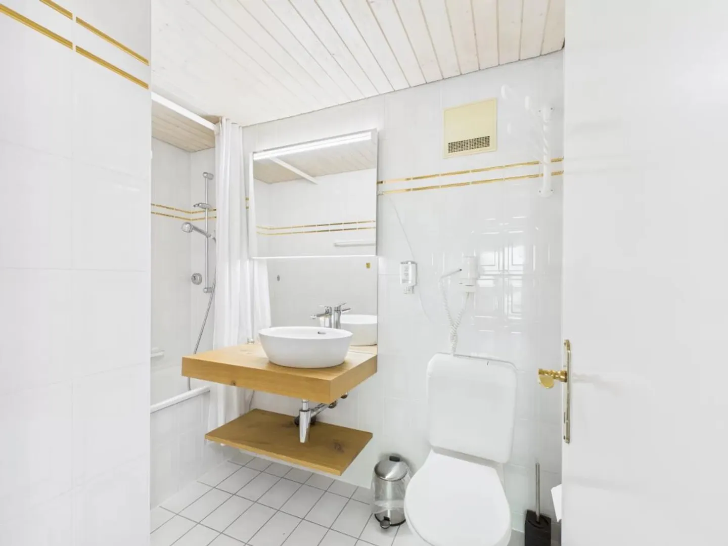 Traumhafte Maisonette-Wohnung oberhalb Blitzingen - Foto 8 von 10