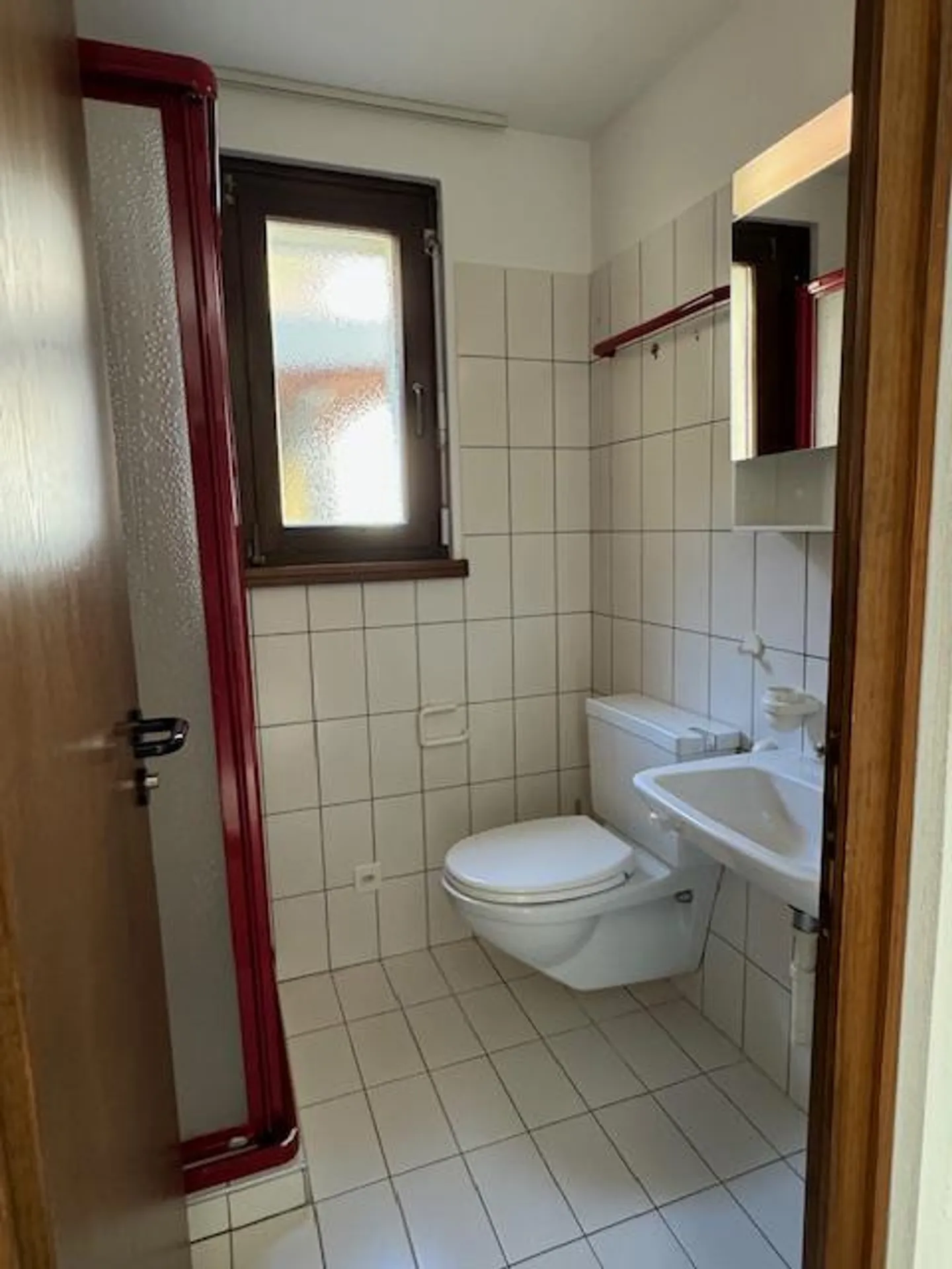 Casa familiare moderna con vista sulla cascata - Foto 13 di 15