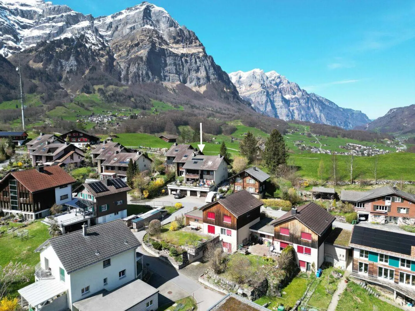 Bella casa a schiera in una posizione soleggiata e tranquilla a Sool GL - Foto 3 di 26
