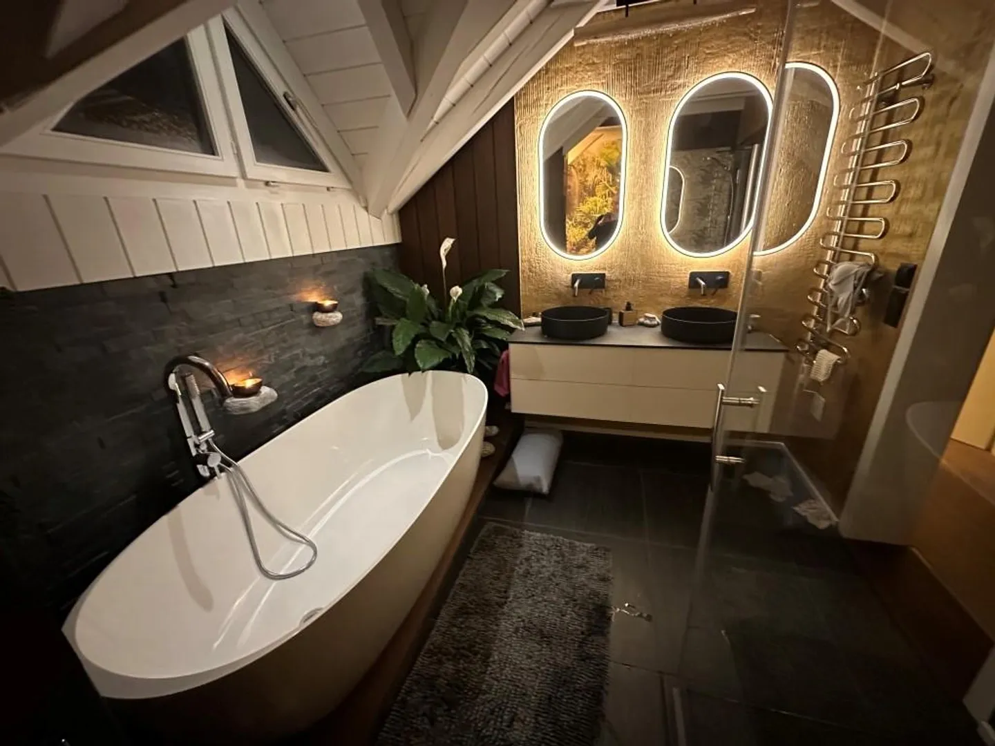 Residential Jewel in a Quiet Oasis & Building Plot as Zen Garden - Photo 12 of 27