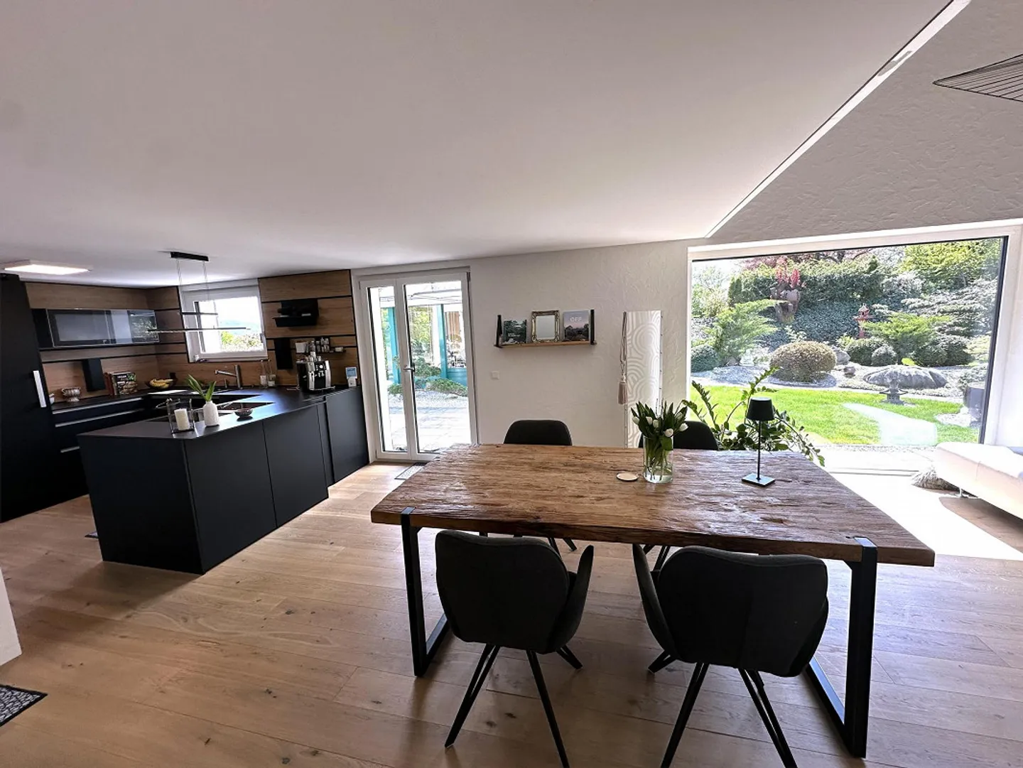 Residential Jewel in a Quiet Oasis & Building Plot as Zen Garden - Photo 7 of 27