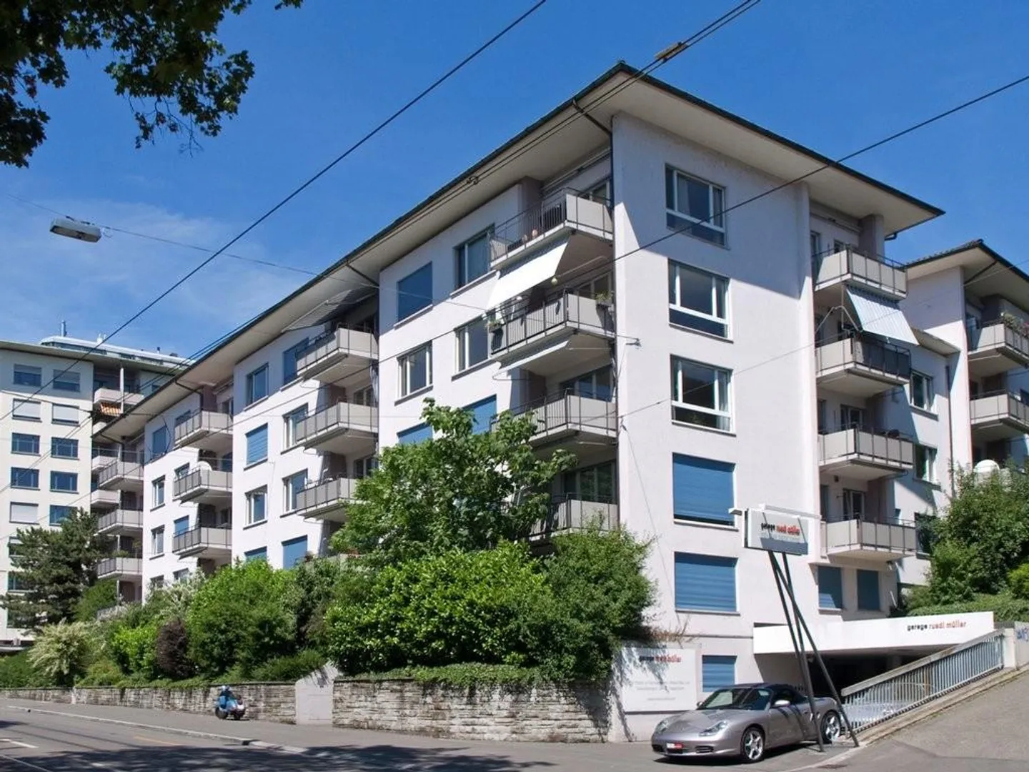 Posizione centrale, posto auto Weinbergstrasse - Foto 1 di 1