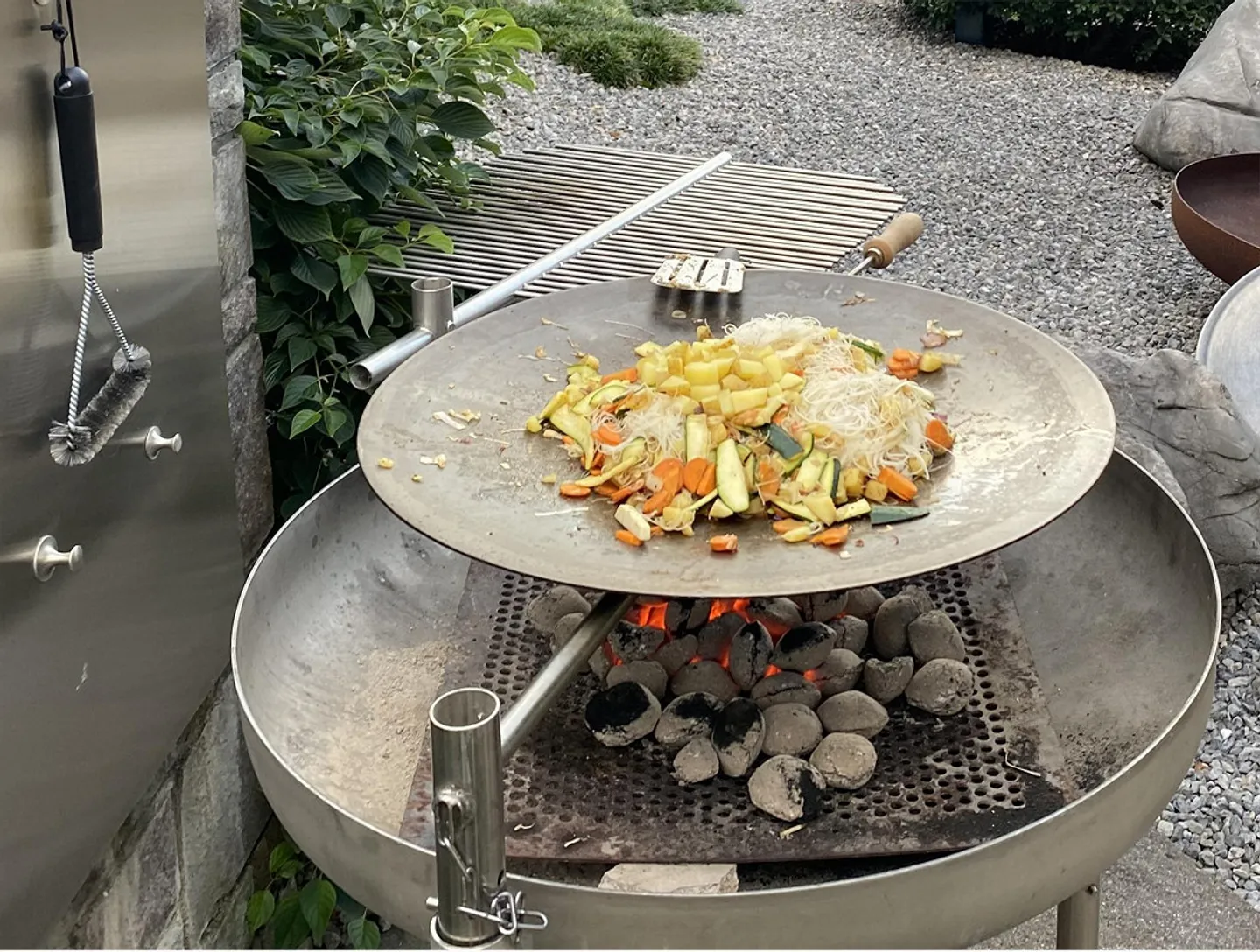 Residential Jewel in a Quiet Oasis & Building Plot as Zen Garden - Photo 18 of 27