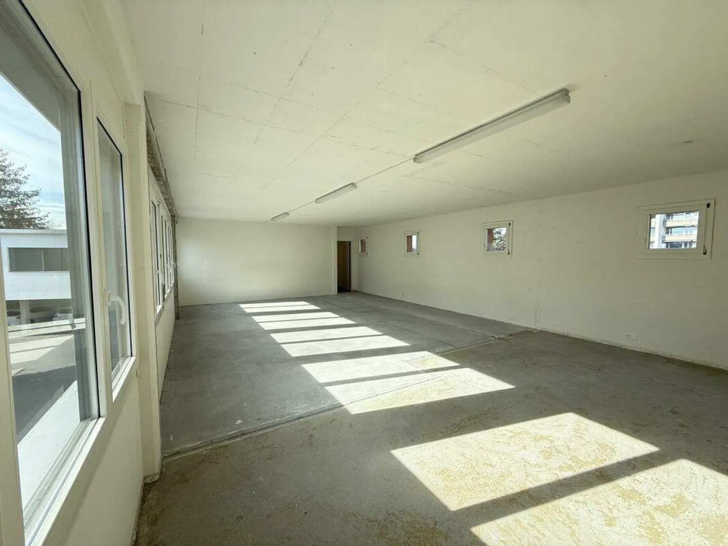 Possibilità di utilizzo versatile in una posizione centrale! - Foto 5 di 8