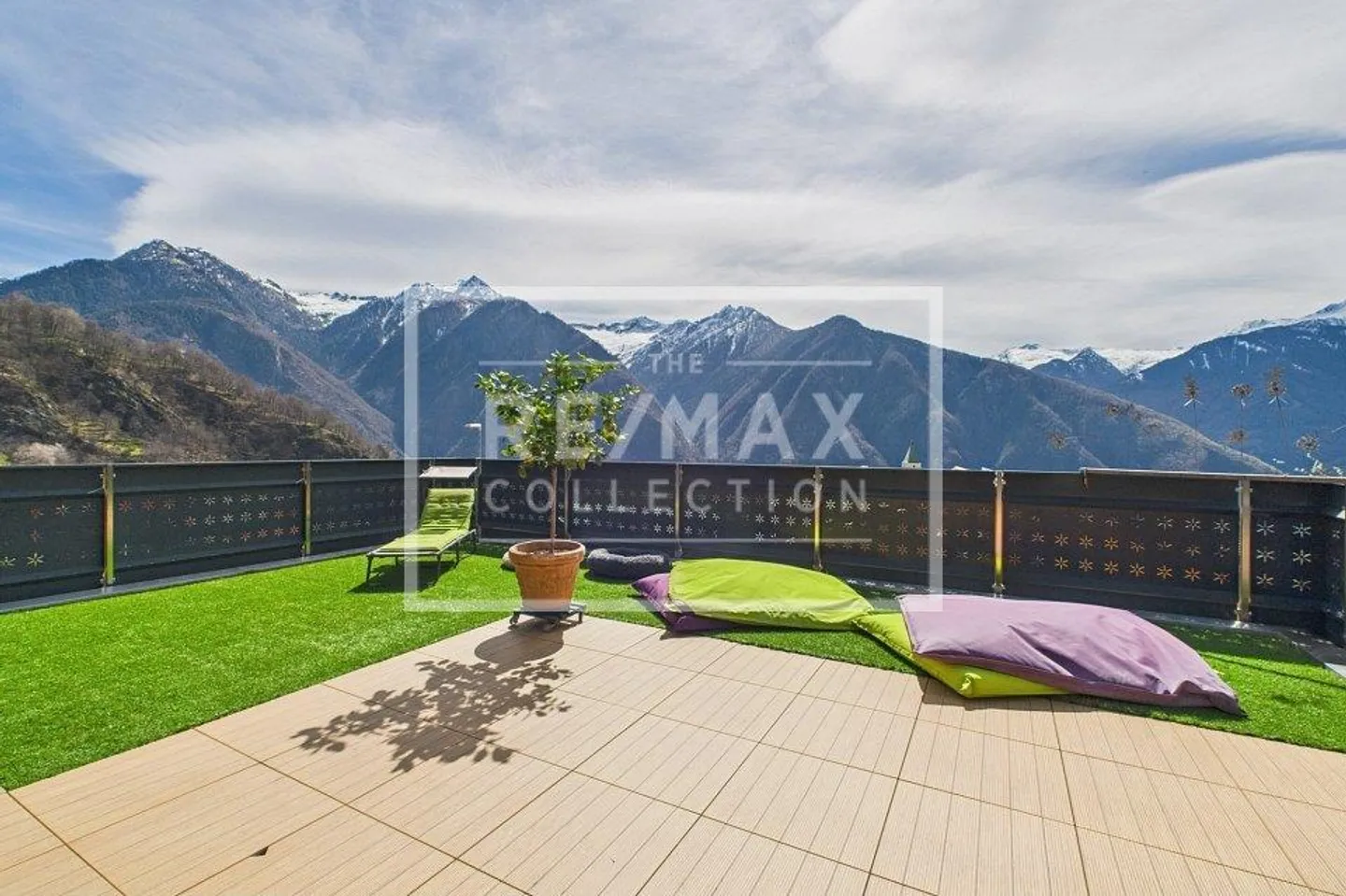 Dream Property in the Heart of the Swiss Alps - Photo 4 of 13