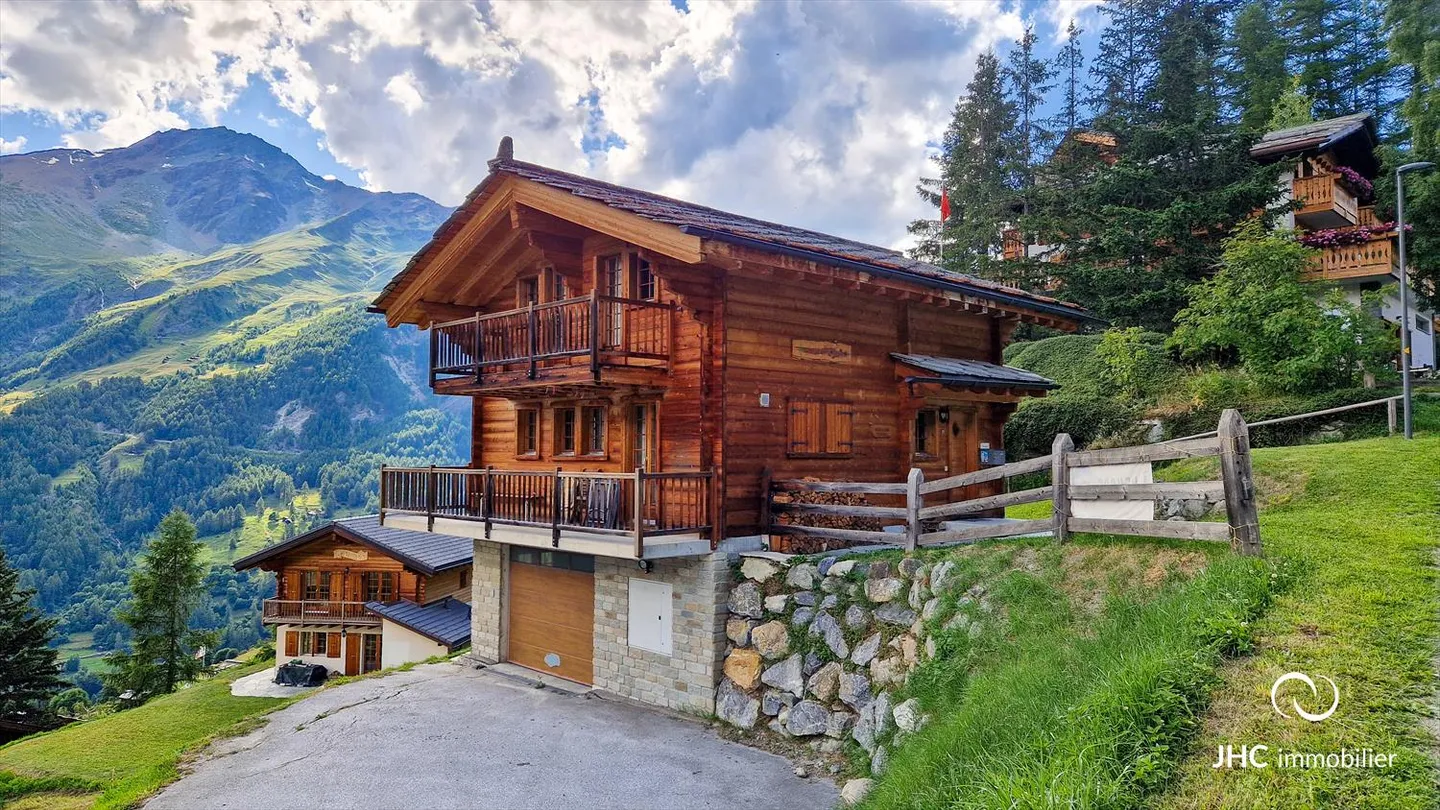 Chalet 6.5 rooms - Photo 2 of 15