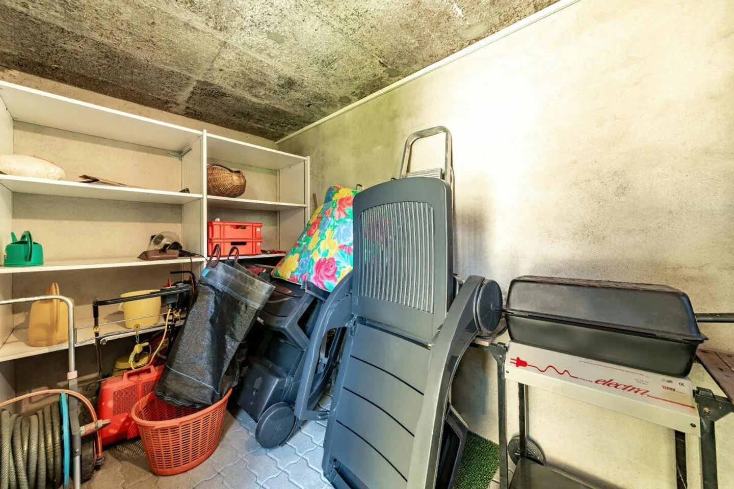 Charming Chalet with Stunning Views - Photo 24 of 30