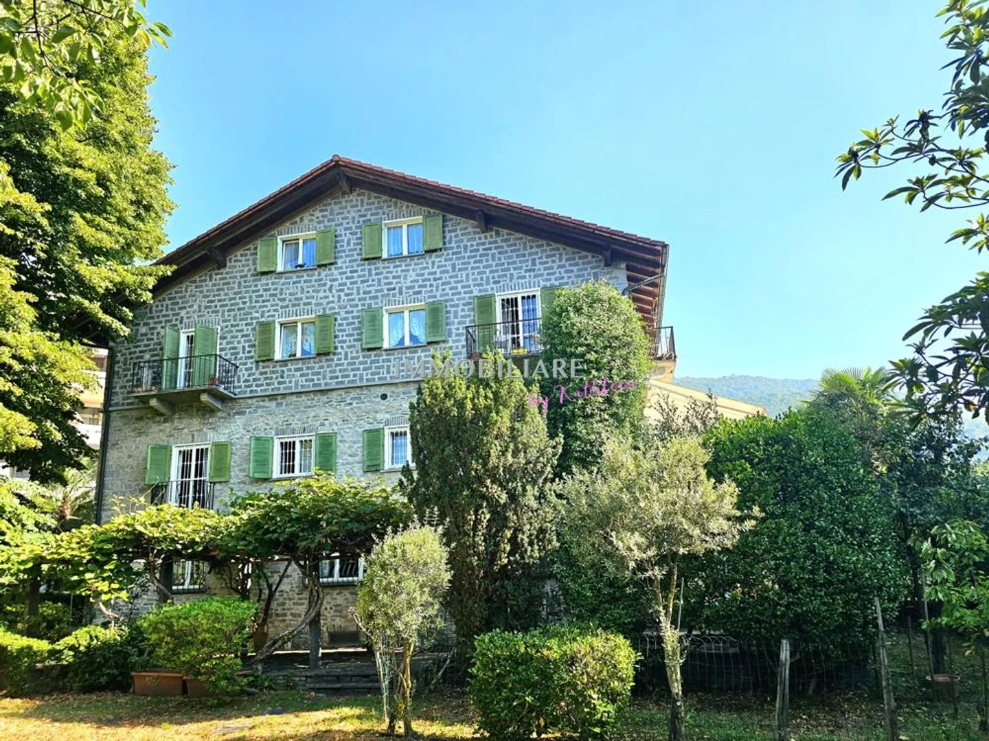 Charmante maison tessinoise avec jardin, calme + central près du lac et de la gare - Photo 2 sur 18