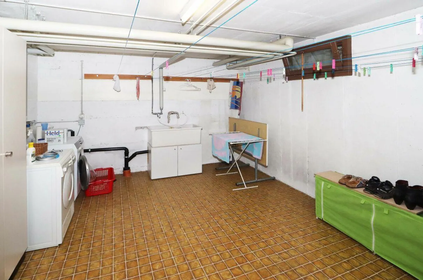 Bella casa a schiera in una posizione soleggiata e tranquilla a Sool GL - Foto 21 di 26