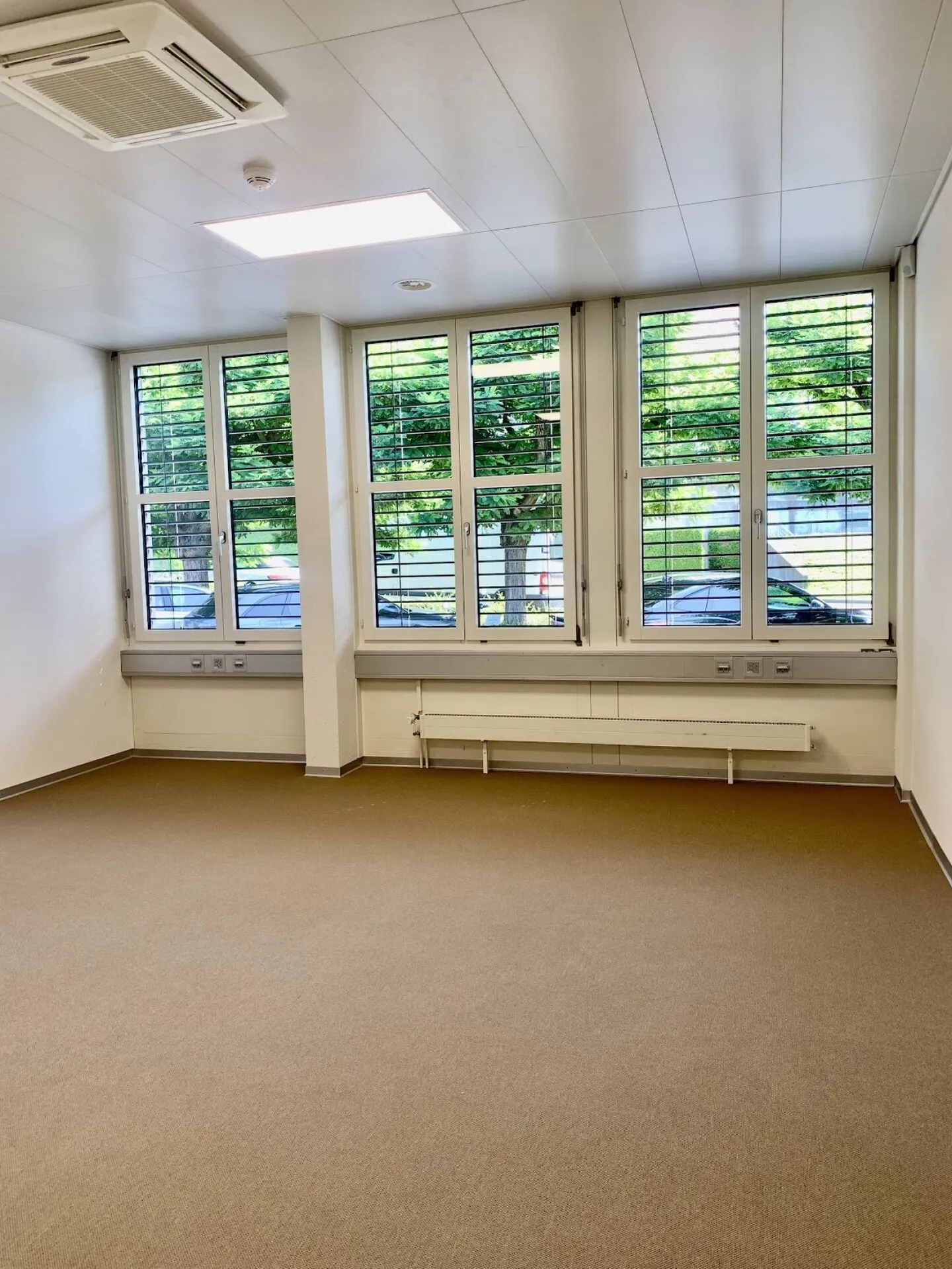 Bureau à louer - Photo 6 sur 9