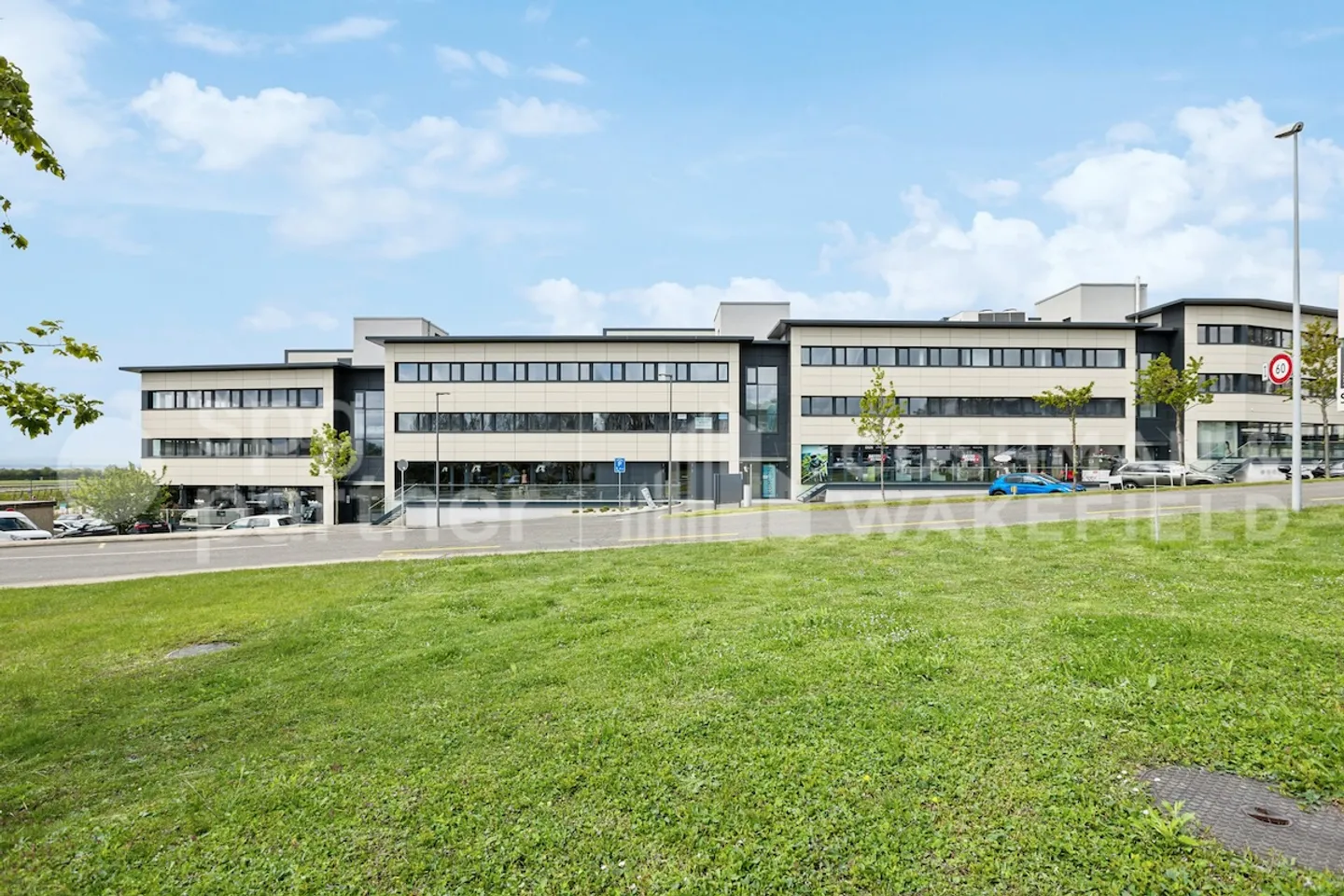 Geschäftspark ? Ein helles und funktionales Umfeld für Ihr Unternehmen - Foto 3 von 11