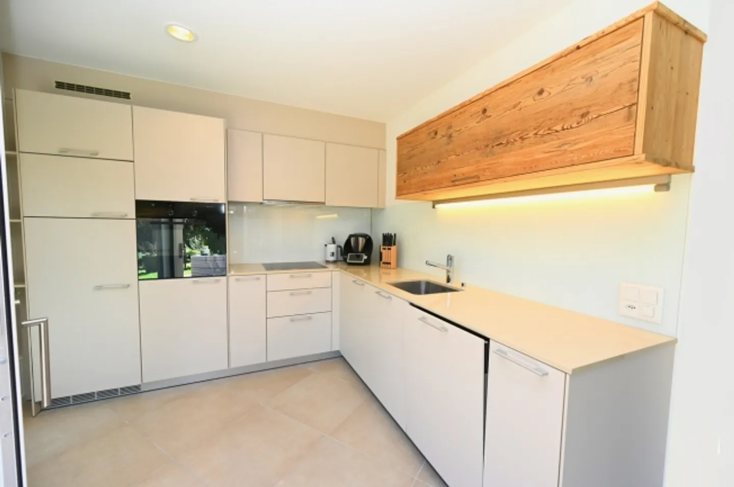 Duplex like new. Quiet. Near the manor house and the bus stop - Photo 9 of 18