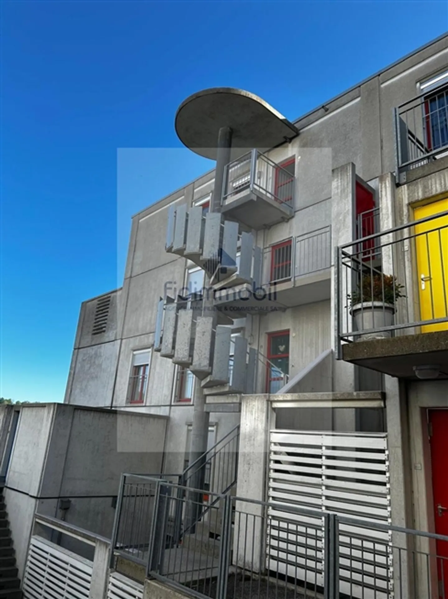 4.5 Room Apartment 83 m2, View, Fitted Kitchen, Terrace - Photo 2 of 13