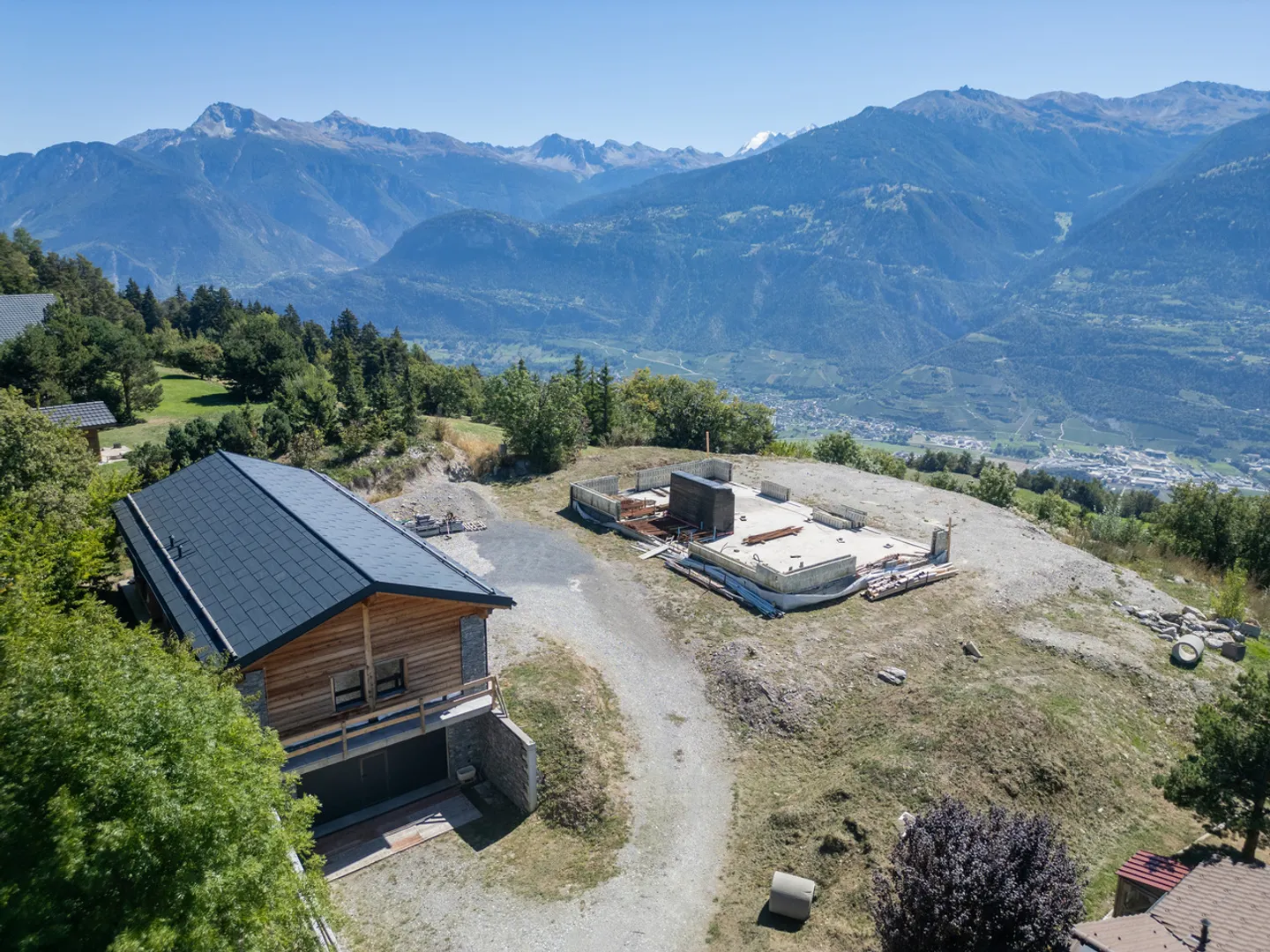 Terrain de Chalet avec Plans Approuvés - Photo 1 sur 12
