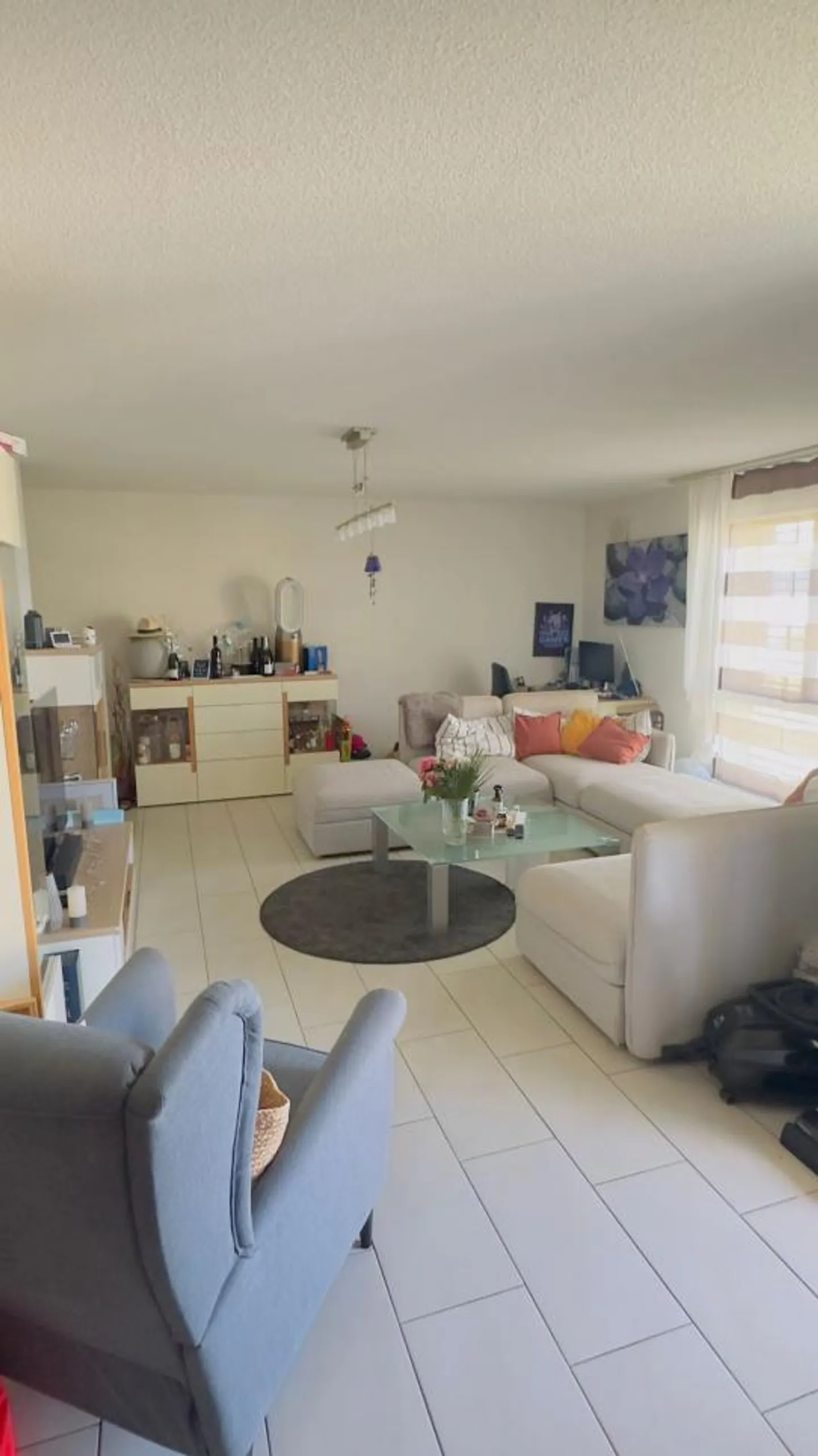 GARE 2 - Magnifico appartamento di 4,5 locali al 1° piano + ripresa della portineria - Foto 1 di 6