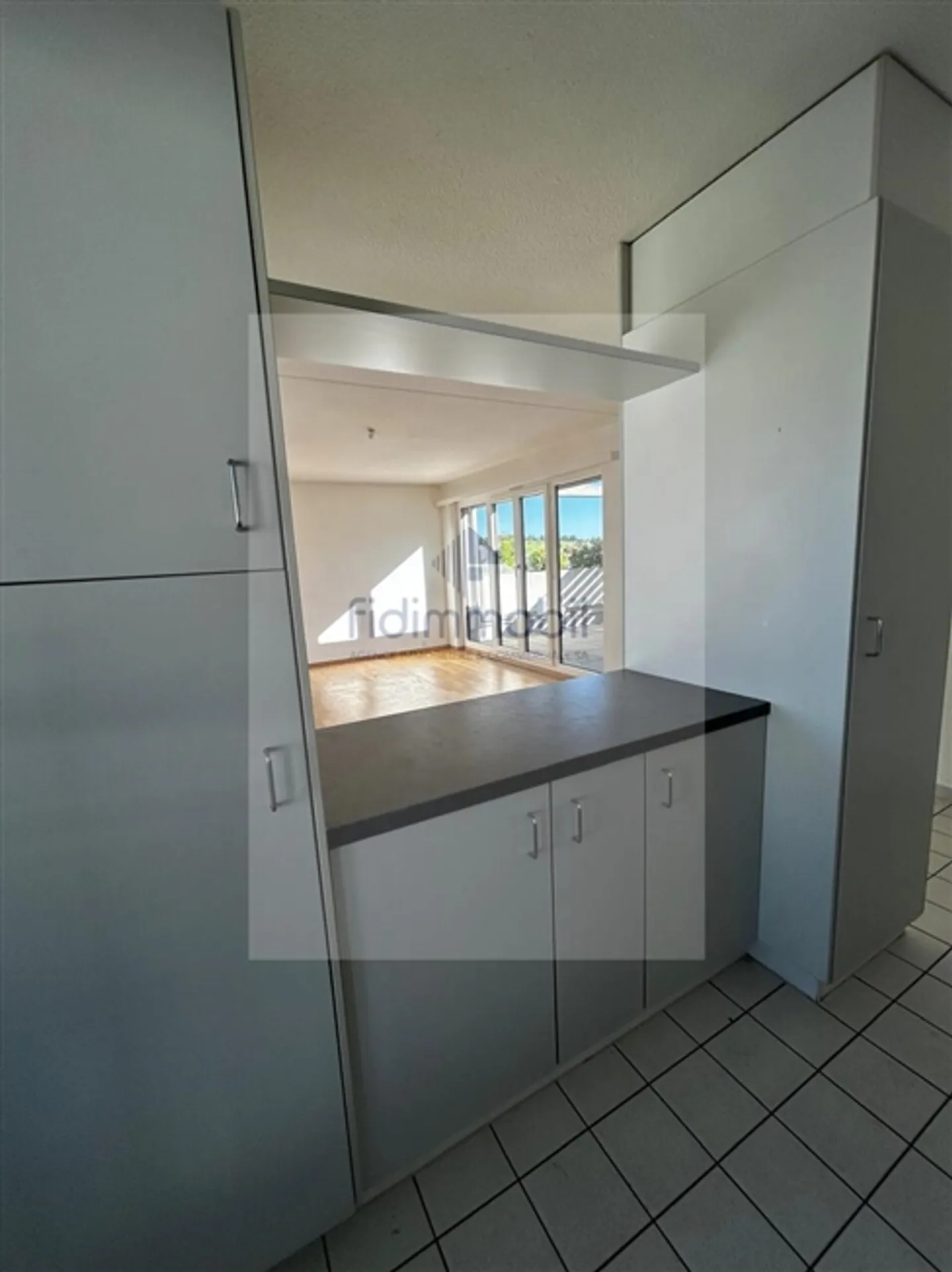 4.5 Room Apartment 83 m2, View, Fitted Kitchen, Terrace - Photo 5 of 13