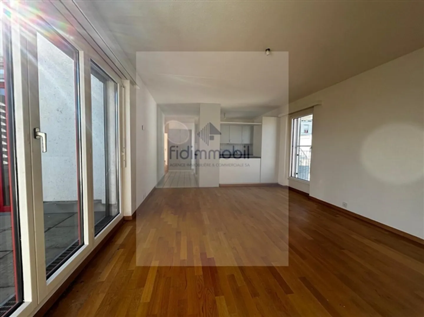 4.5 Room Apartment 83 m2, View, Fitted Kitchen, Terrace - Photo 12 of 13