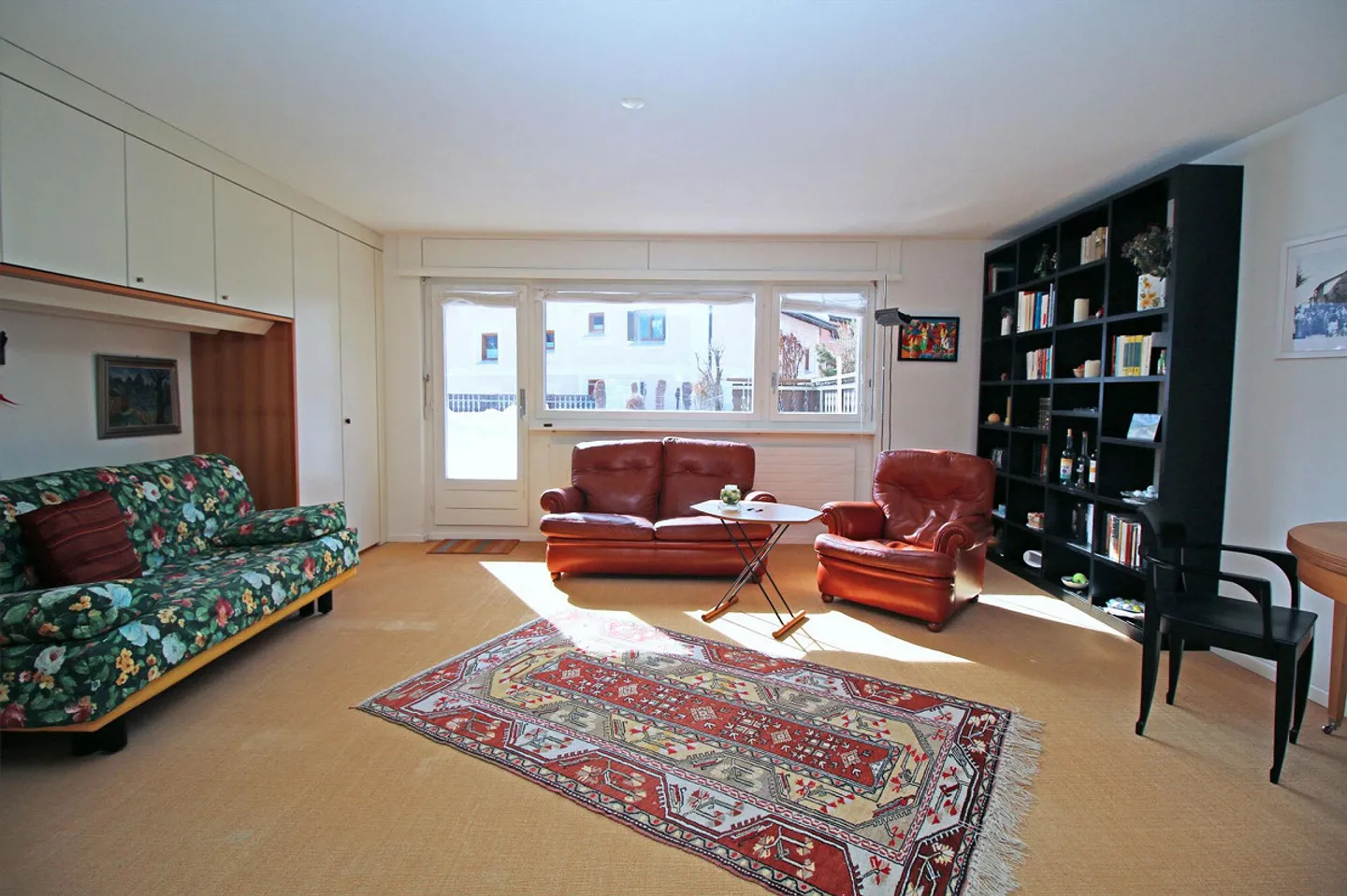 Appartement 1½ pièces dans un endroit calme - Photo 2 sur 12