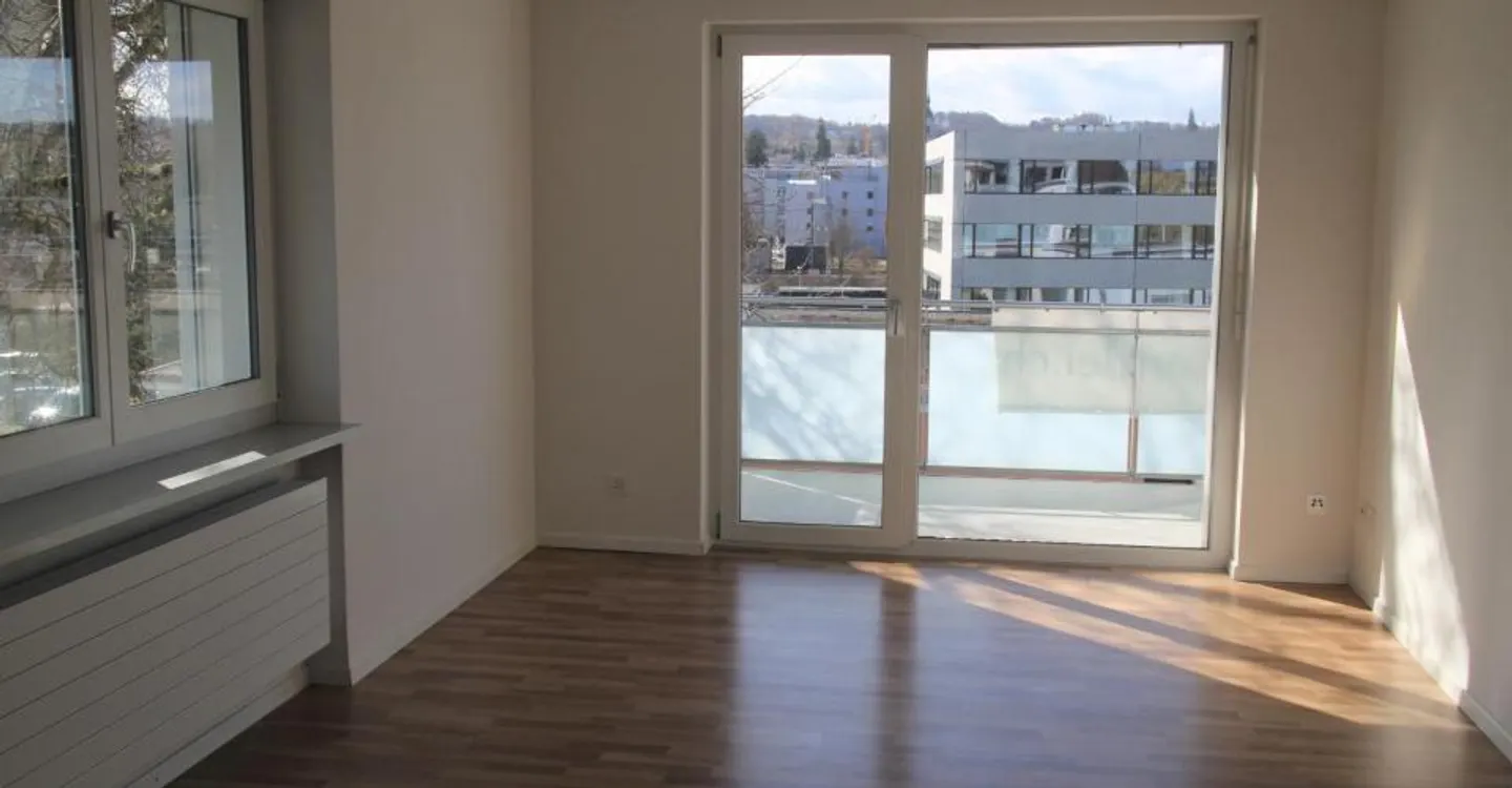 Cozy apartment near the border crossing - I am renting this! - Photo 2 of 6