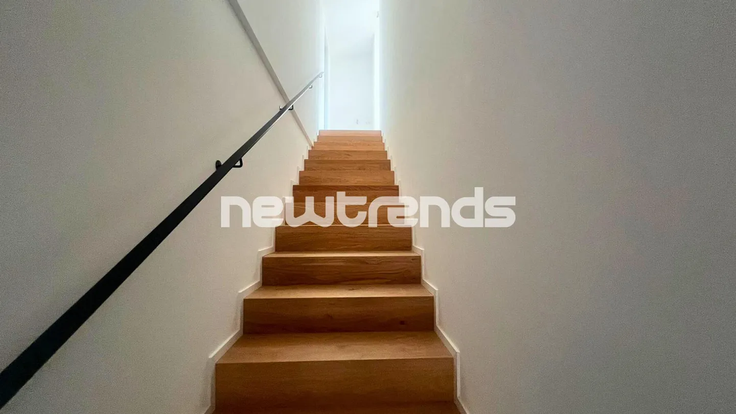 Penthouse spacieux et lumineux avec terrasse et ascenseur privé, jamais habité. - Photo 16 sur 17