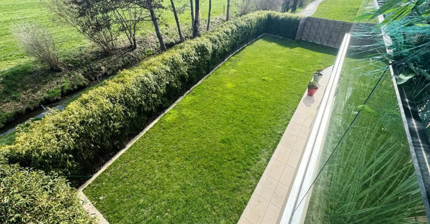 Städtische Villa in Corminboeuf - Foto 2 von 7
