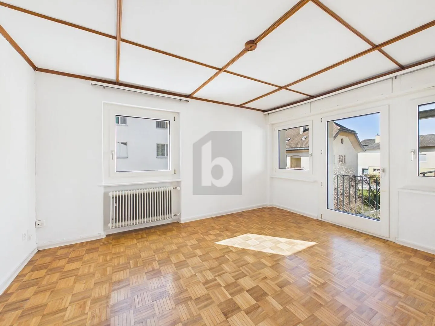 Geräumige Wohnung mit Balkon - Foto 4 von 6