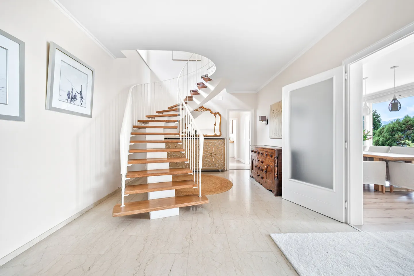 Stupenda proprietà con piscina, vista panoramica su Montreux - Foto 12 di 13