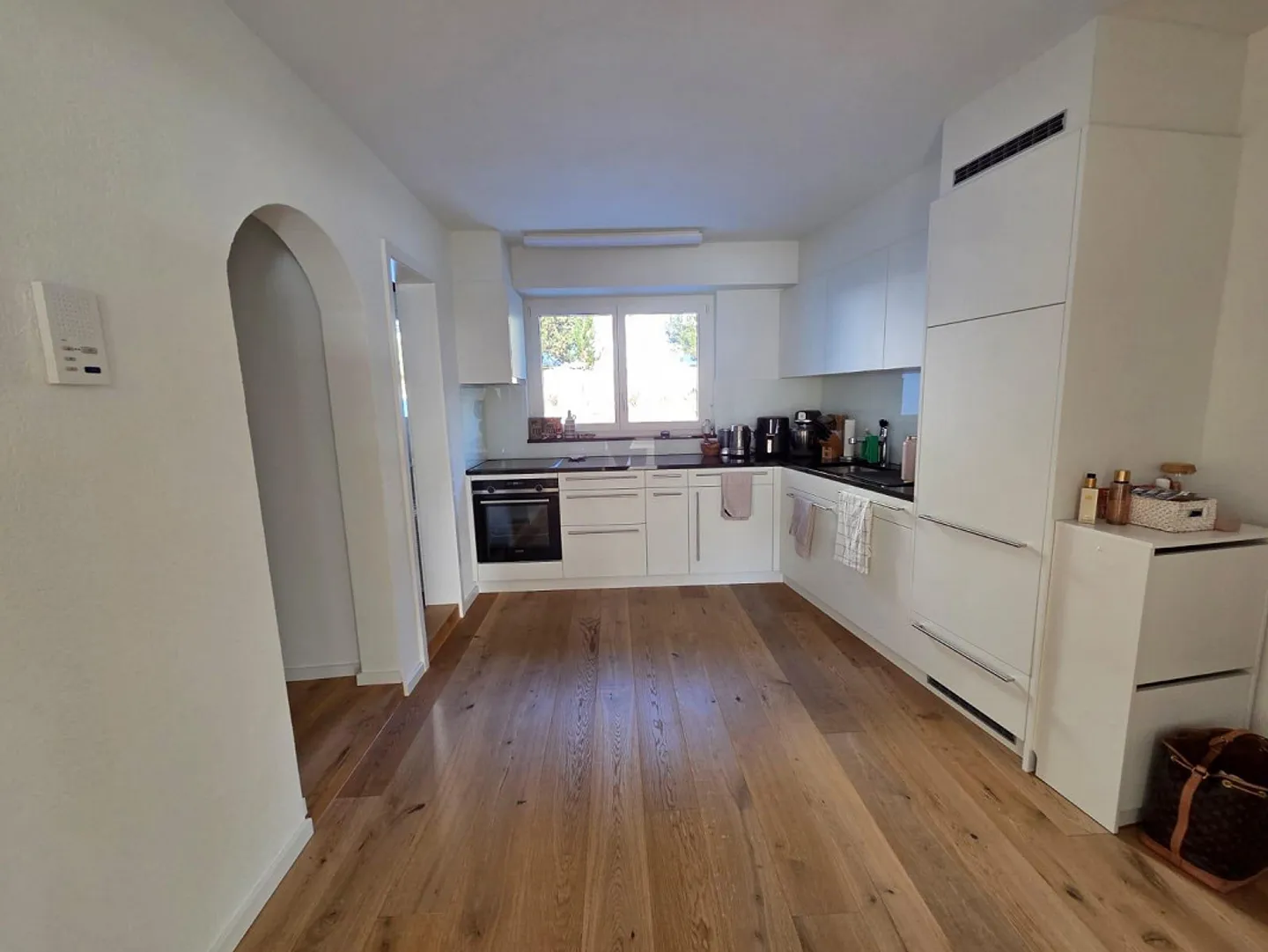 Appartamento attraente di 2,5 stanze in mansarda a Davos Platz - Foto 1 di 5