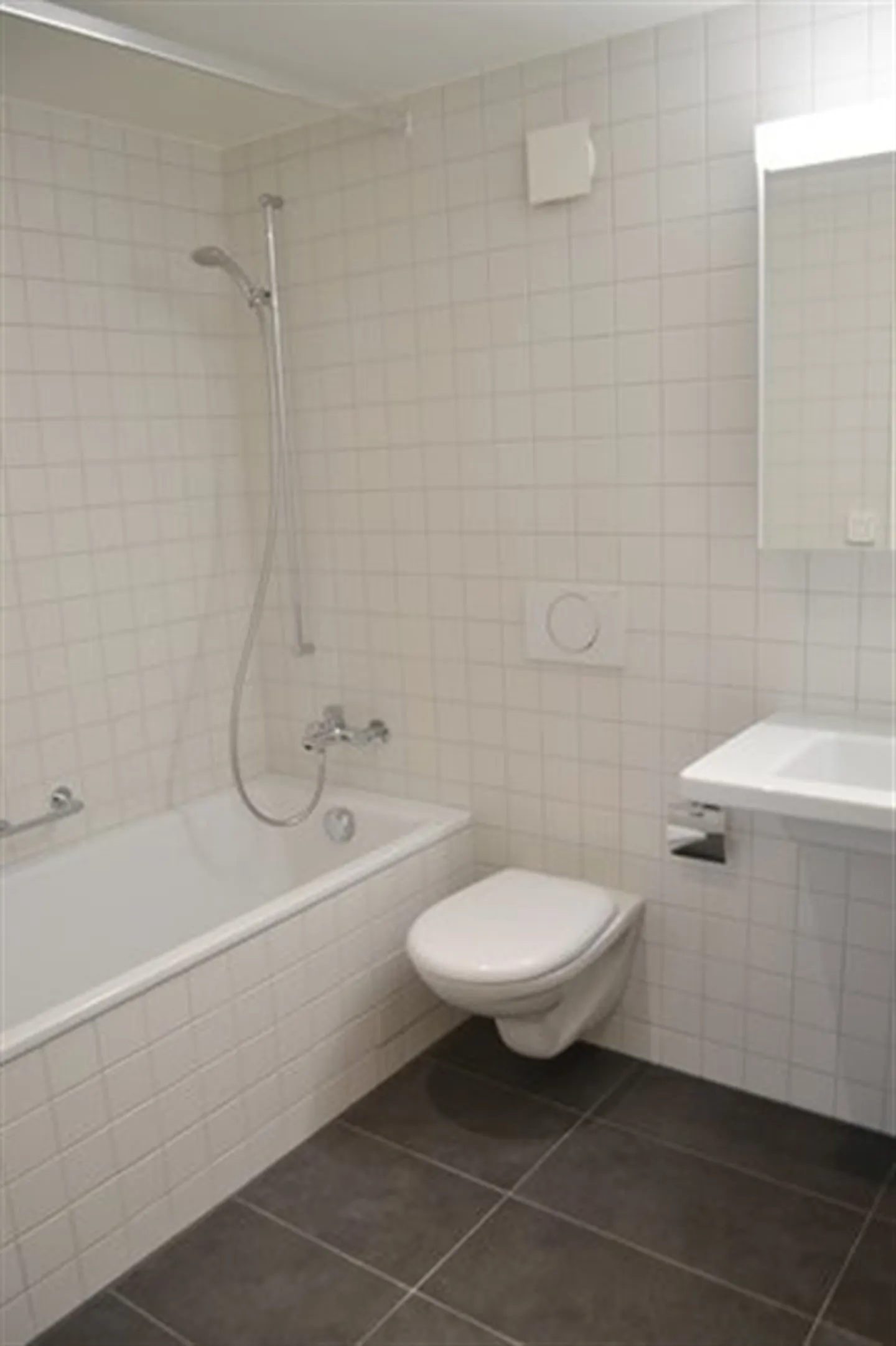 Topmoderne 3.5-Zimmerwohnung - Foto 8 von 8