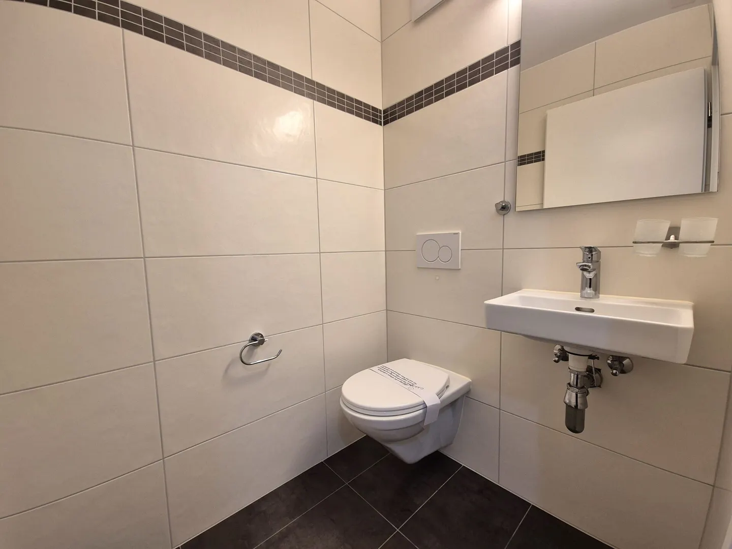 Montet (Broye) - 3,5-Zimmer-Wohnung im 2. Stock - Foto 9 von 9