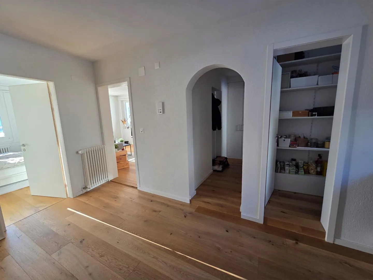 Appartamento attraente di 2,5 stanze in mansarda a Davos Platz - Foto 2 di 5