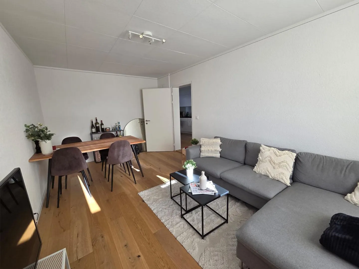 Appartamento attraente di 2,5 stanze in mansarda a Davos Platz - Foto 3 di 5