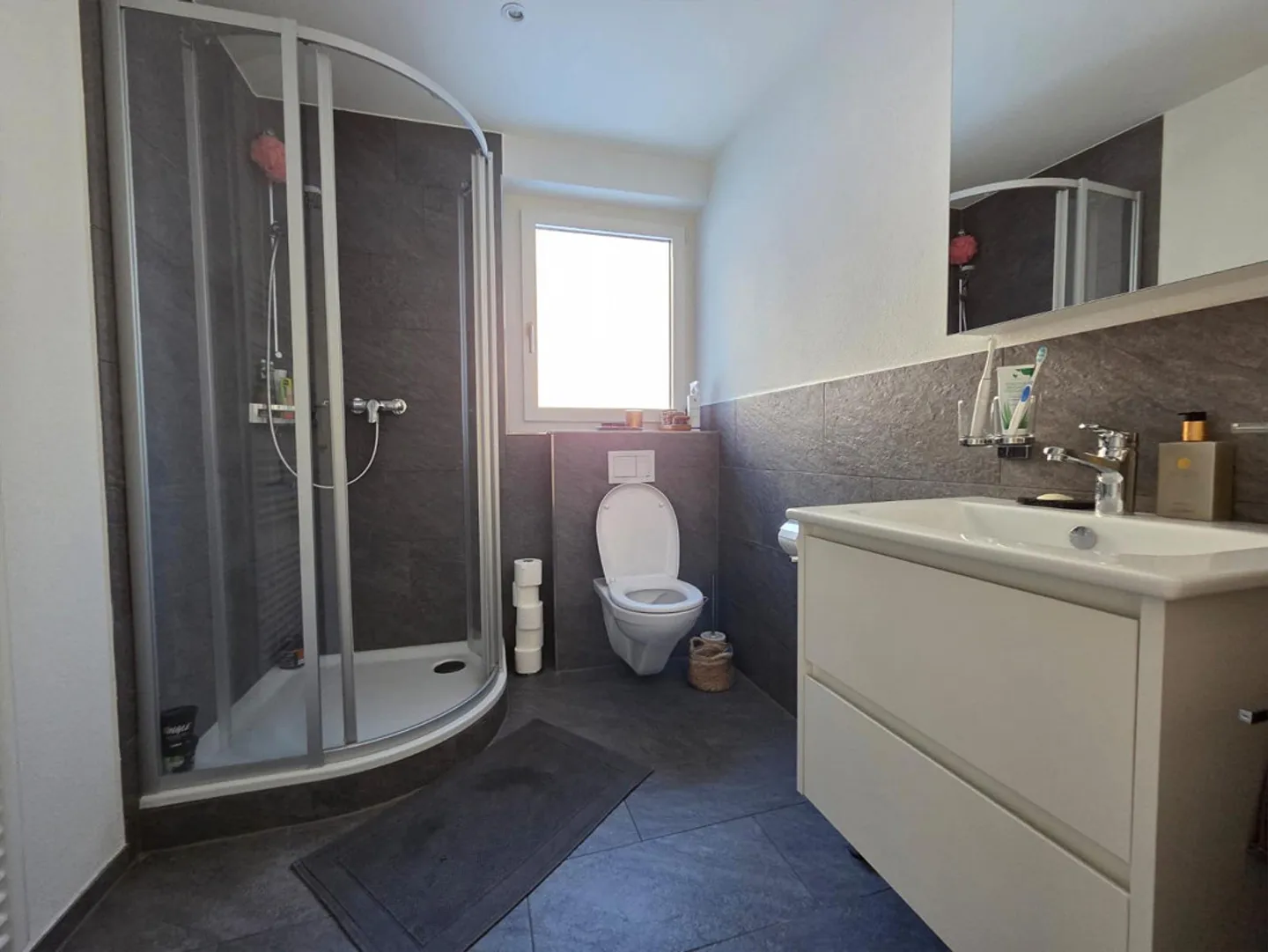 Appartamento attraente di 2,5 stanze in mansarda a Davos Platz - Foto 5 di 5