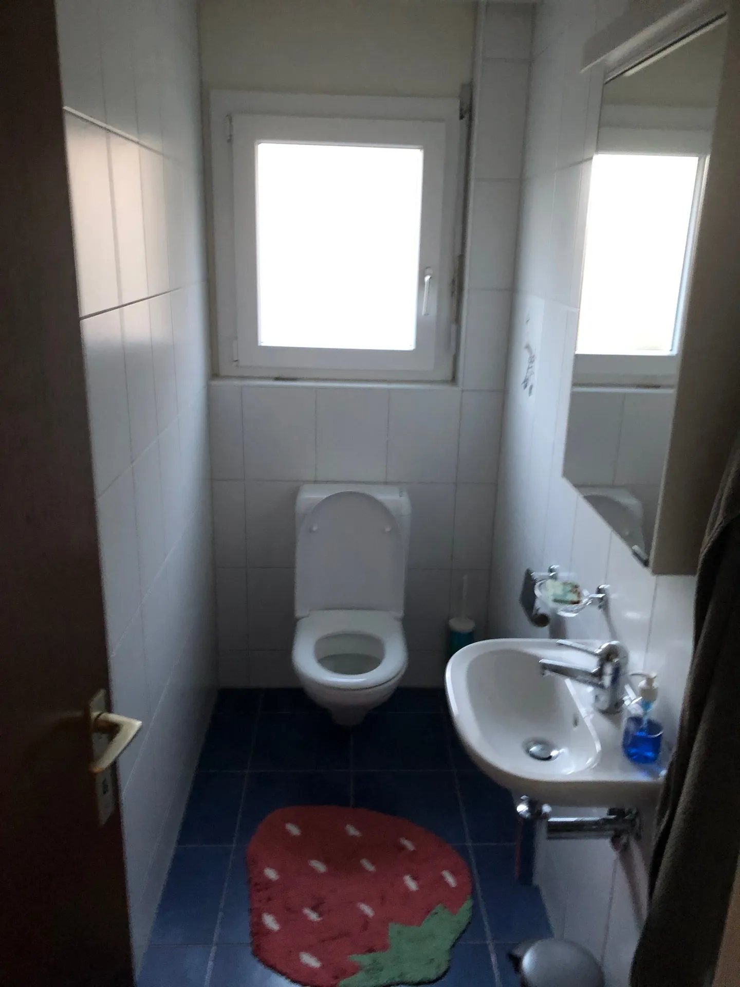 Charmante 4-Zimmer-Wohnung mit Balkon und Garten in Gwatt - Photo 7 sur 7