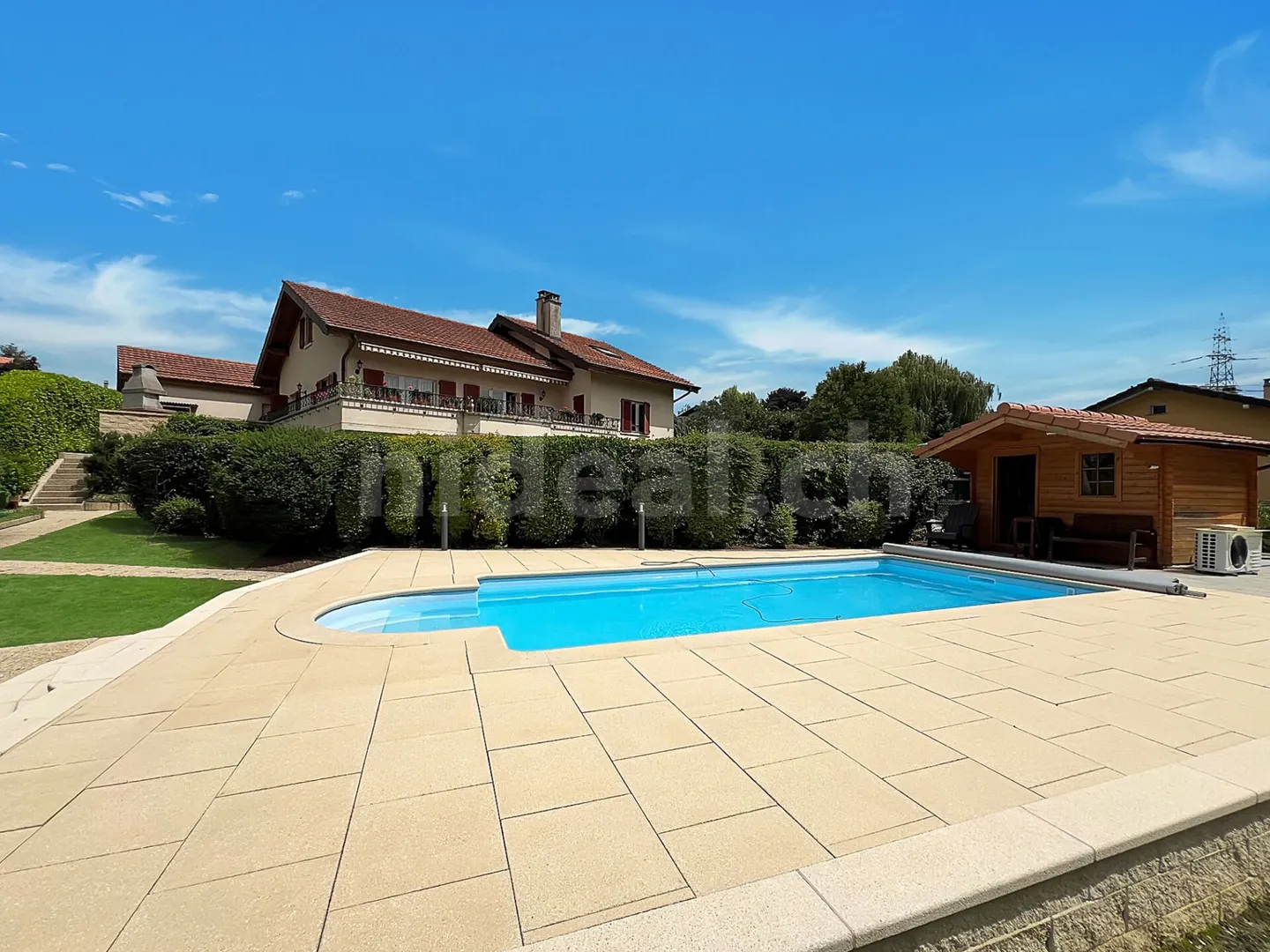 Apartment for sale - Photo 1 of 17