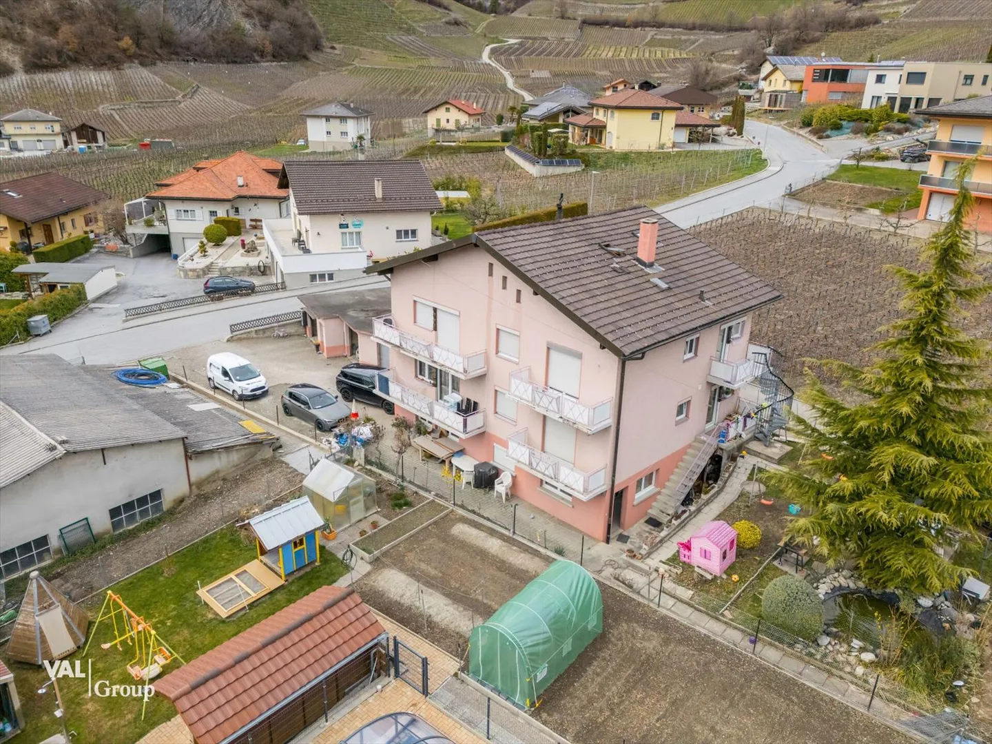 Sonnige Perspektiven in Salgesch - Sanierte Wohnung mit Charme und Komfort - Foto 11 von 12