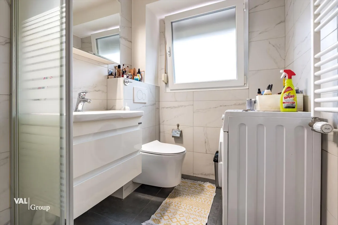 Sonnige Perspektiven in Salgesch - Sanierte Wohnung mit Charme und Komfort - Foto 8 von 12