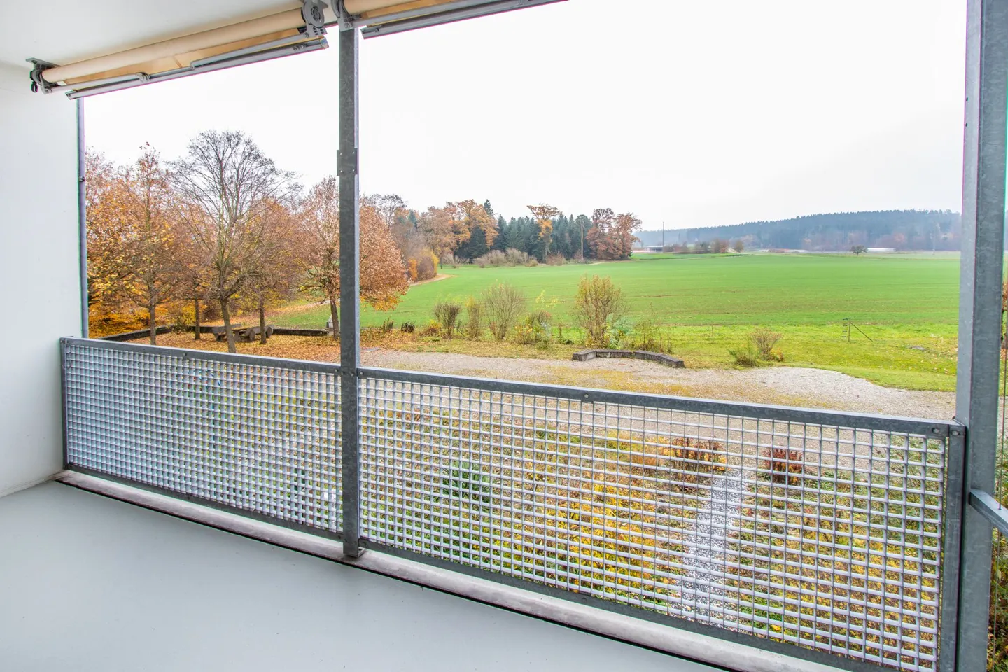 Appartamento 4.5 camere affascinante - Foto 3 di 11