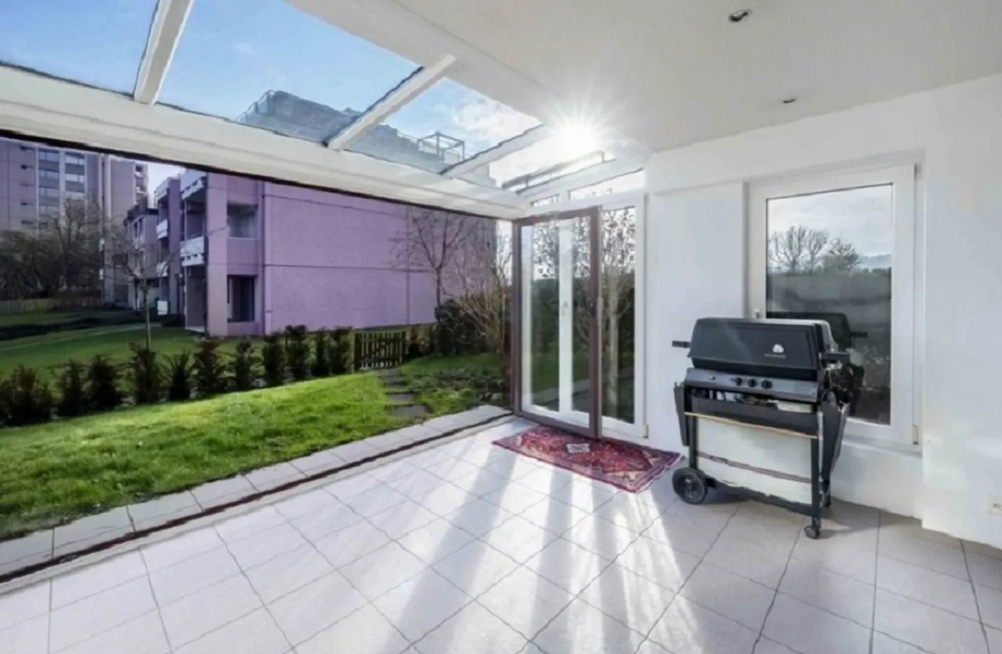 Apartment for rent - Photo 1 of 11