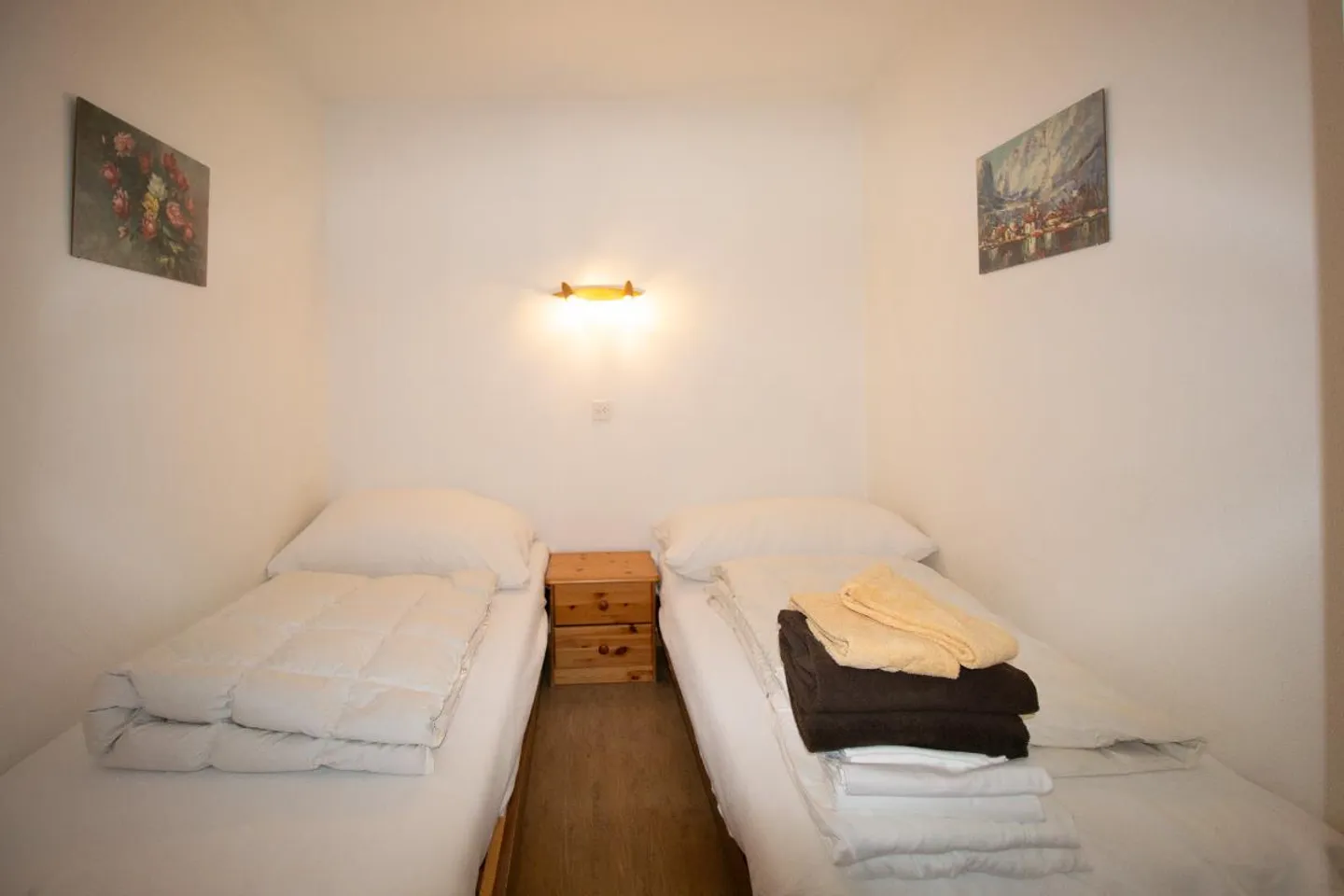 Maison d'appartement 1.5-03, appartement lumineux et bien entretenu de 1.5 pièces avec balcon sud-est - Photo 7 sur 10